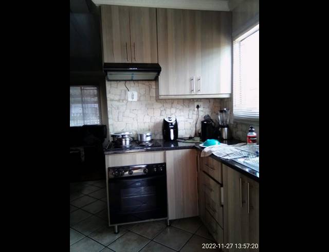 3 BEDROOM HOUSE FOR SALE IN SOSHANGUVE BB